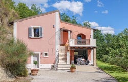 Ascoli Piceno, Marche 63100
