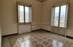 Trapani, Sicilia 081021