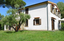 Montescudaio, Tuscany 56040