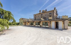 Montegranaro, Marche 63812
