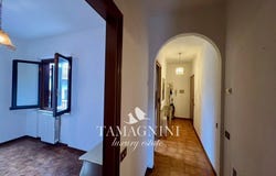 Sarteano, Tuscany 53047