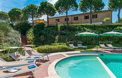 Montepulciano, Tuscany 53045