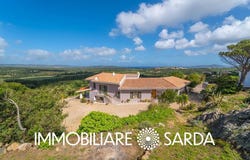 Palau, Sardinia 07020