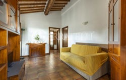 Gaiole in Chianti, Tuscany 53013