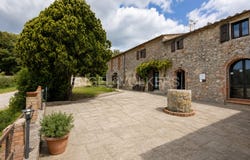 Roccastrada, Tuscany 58027