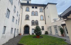 Lucca, Tuscany 55100