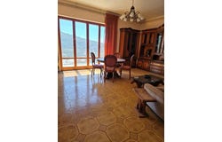 Naples, Campania 80069