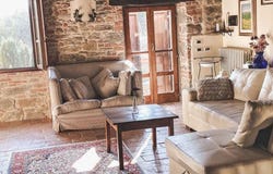 Cortona, Tuscany 52044
