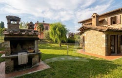 Sarteano, Tuscany 53047