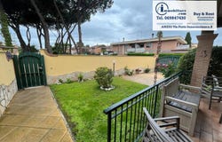Lavinio lido di Enea, Lazio 00042