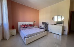 Monopoli, Apulia 70043