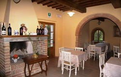 Cortona, Tuscany 52044
