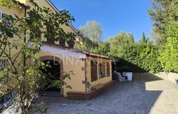 Vinci, Tuscany 50059