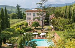 Arezzo, Tuscany 52100