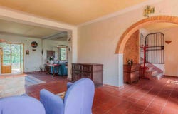Cevoli, Tuscany 56035