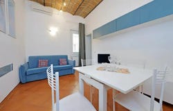 Vicolo del Cinque, Rome, Lazio 00153