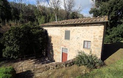 Lamporecchio, Tuscany 51035