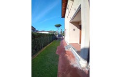 Pietrasanta, Tuscany 55045