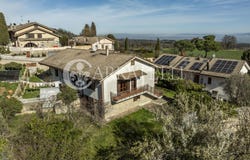 Montepulciano, Tuscany 53045