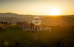 Radicofani, Tuscany 53040