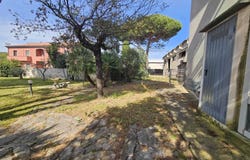 Campiglia Marittima, Tuscany 57021