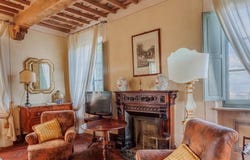 Montepulciano, Tuscany 53045