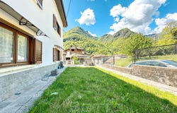 Varallo, Piedmont 13019