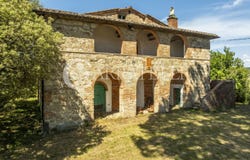 Cetona, Tuscany 53040