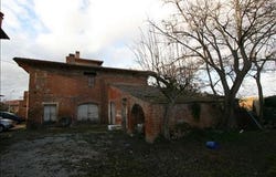 Sinalunga, Tuscany 53048