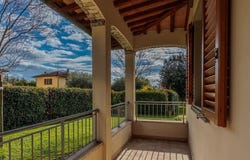 Serrapetrona, Marche 62020