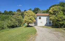 Carassai, Marche 63063