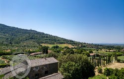 Cortona, Tuscany 52044