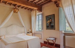Montepulciano, Tuscany 53045