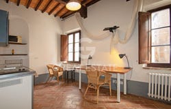 Montepulciano, Tuscany 53045