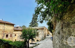 Cetona, Tuscany 53040