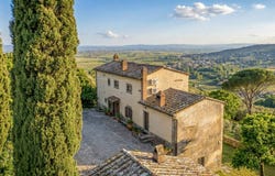 Cortona, Tuscany 52044
