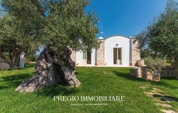 Ostuni, Apulia 72017