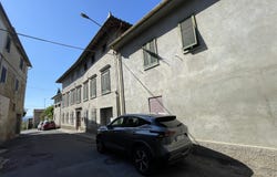 Capannoli, Tuscany 56033