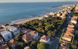 San Vincenzo, Tuscany 57027