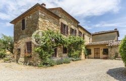 Lucignano, Tuscany 52046