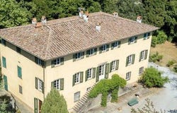 Lucca, Tuscany 55100