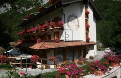 Die Adresse erhalten Sie vom Anbieter, San Lorenzo Dorsino, Trentino-Alto Adige 38078