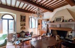 Cortona, Tuscany 52044