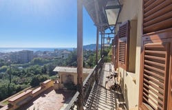 Savona, Liguria 17100