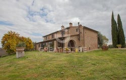 Chiusi, Siena