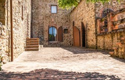 Sinalunga, Tuscany 53048