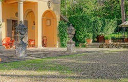 Florence, Tuscany 50122