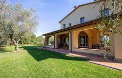 Fucecchio, Tuscany 50054