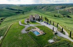 Asciano, Tuscany 53041