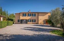 Manciano, Tuscany 58010